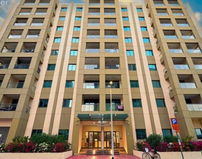 Ruby Residence- Cozy 1BHK with Balcony in Silicon